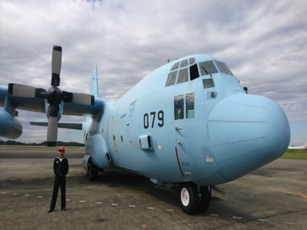 サロンで防衛に関するクオリティの高い情報共有を！
